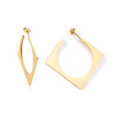 gold hoop earrings square