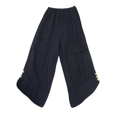 navy pants
